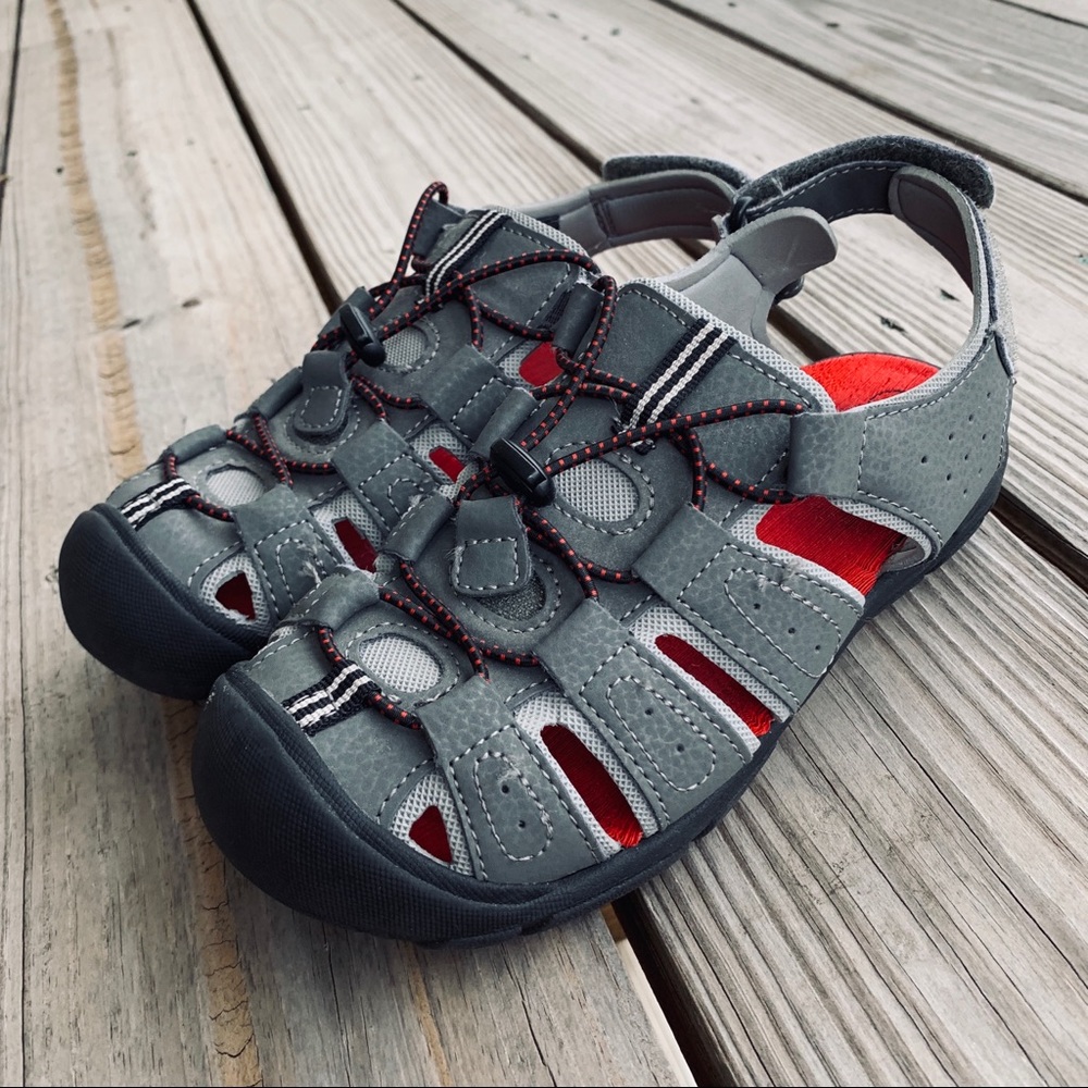 Cat & Jack Red/Gray Sandals